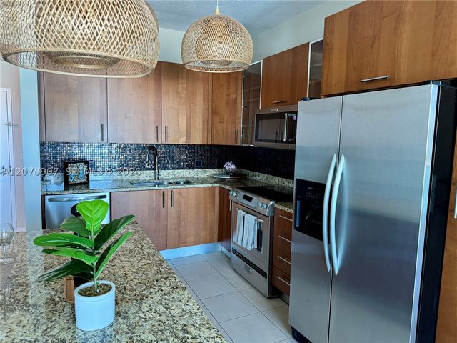 1945 S Ocean Dr 2311, Hallandale Beach, FL 33009