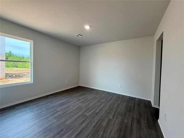 3915 NORTHRIDGE Road, Shawnee, OK 74804