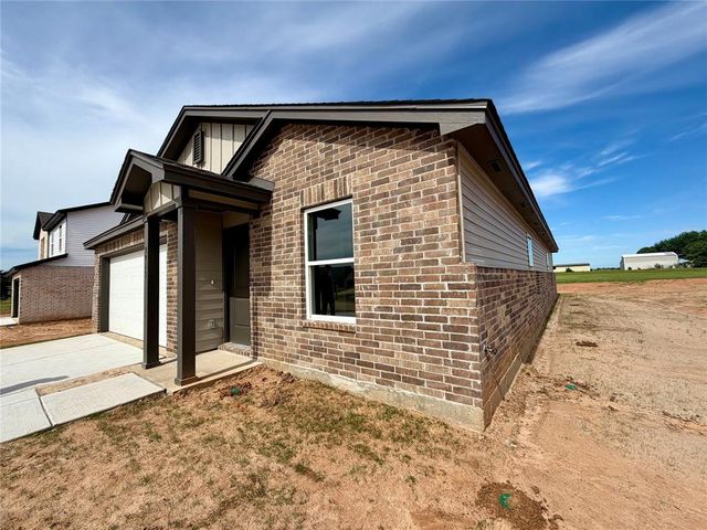 3915 NORTHRIDGE Road, Shawnee, OK 74804