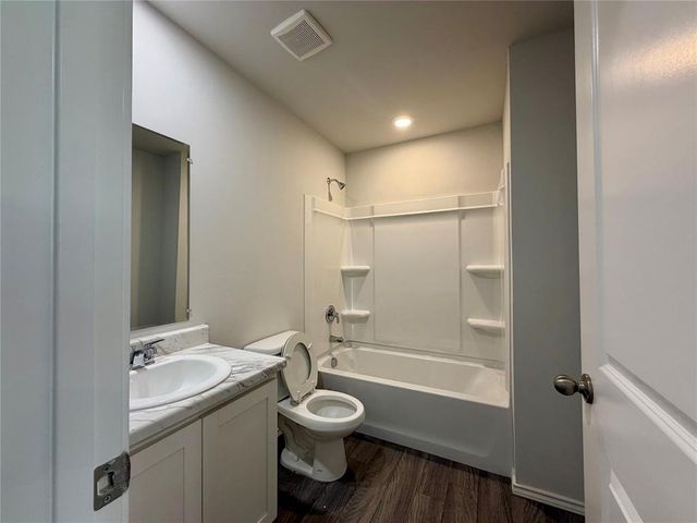3915 NORTHRIDGE Road, Shawnee, OK 74804