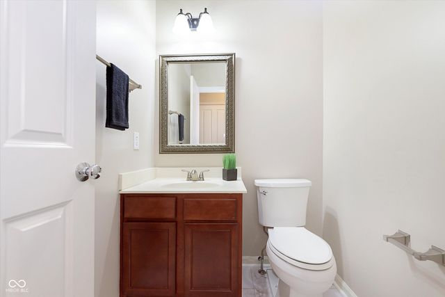 13872 Wendessa Drive, Fishers, IN 46038