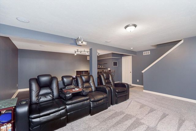 13872 Wendessa Drive, Fishers, IN 46038