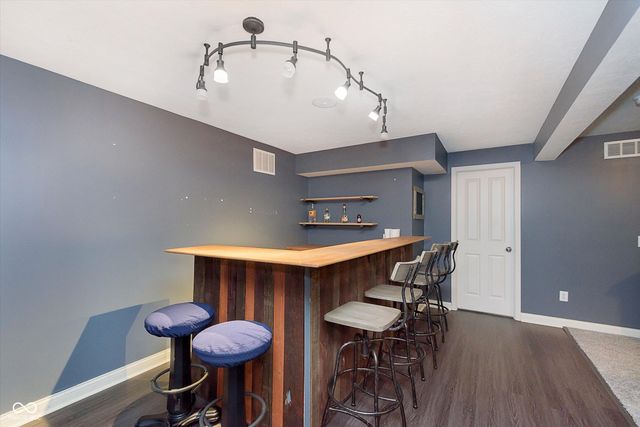 13872 Wendessa Drive, Fishers, IN 46038