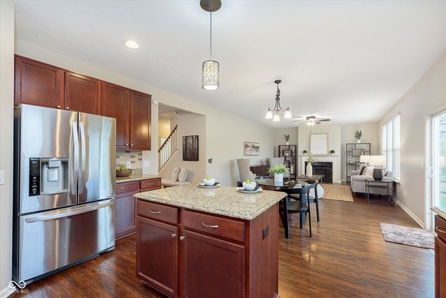 13872 Wendessa Drive, Fishers, IN 46038