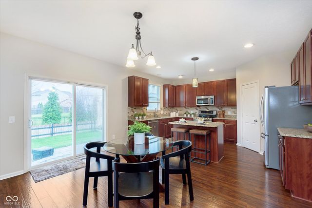 13872 Wendessa Drive, Fishers, IN 46038