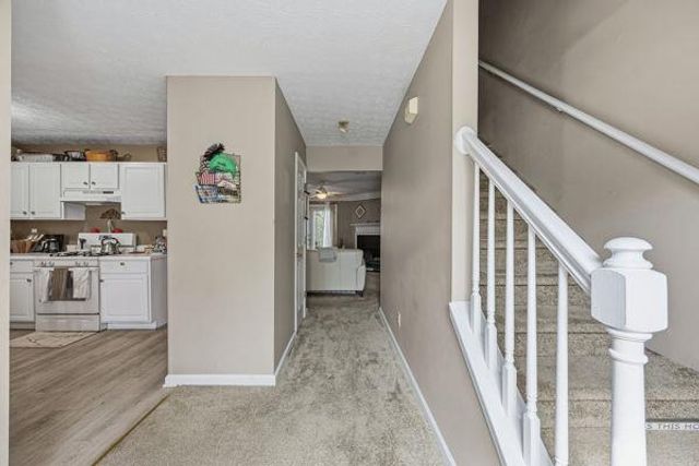 1835 Barrington Overlook NW, Marietta, GA 30066