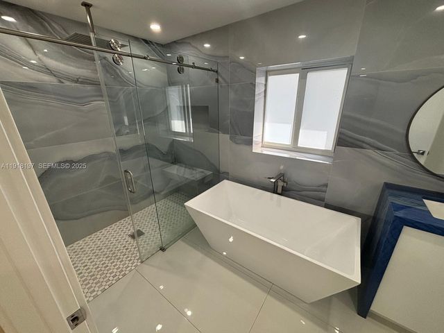 2900 SW 16th St, Fort Lauderdale, FL 33312