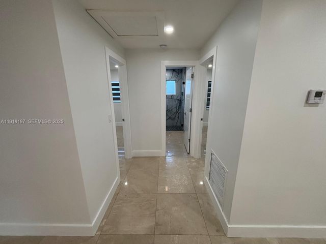 2900 SW 16th St, Fort Lauderdale, FL 33312