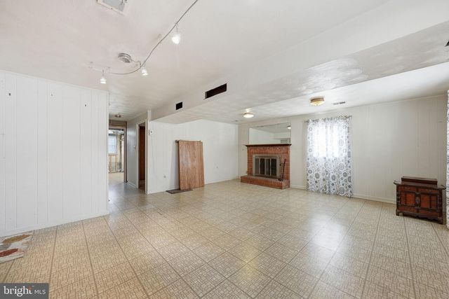 6914 TROWBRIDGE PL, Fort Washington, MD 20744