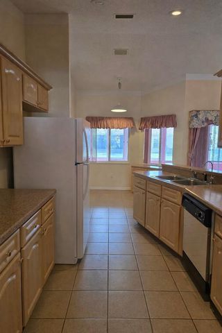 12 WARWICK PLACE, Palm Coast, FL 32164