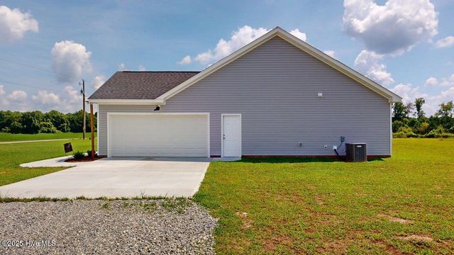 1507 Lancaster Road, Pikeville, NC 27863
