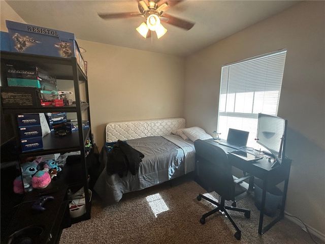 305 Ehlinger Drive D, Bryan, TX 77801