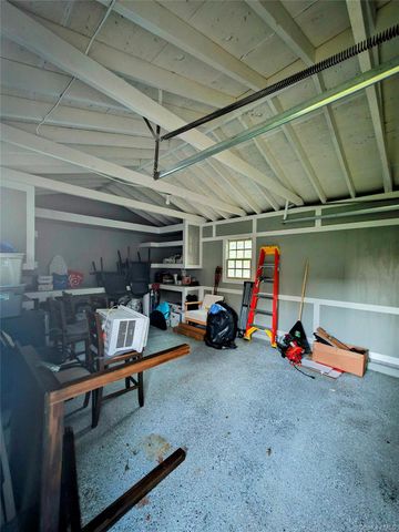 117 Maple Avenue, Flanders, NY 11901
