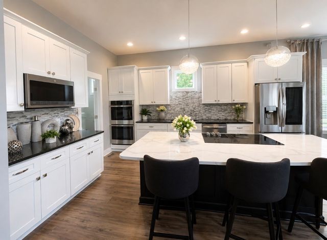 4217 Sandy Springs Rd, Springfield, TN 37172