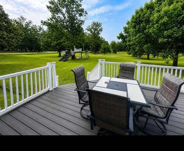 4217 Sandy Springs Rd, Springfield, TN 37172