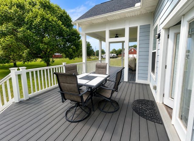 4217 Sandy Springs Rd, Springfield, TN 37172
