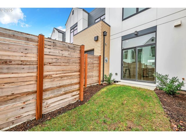 177 E 20TH Ave, Eugene, OR 97405