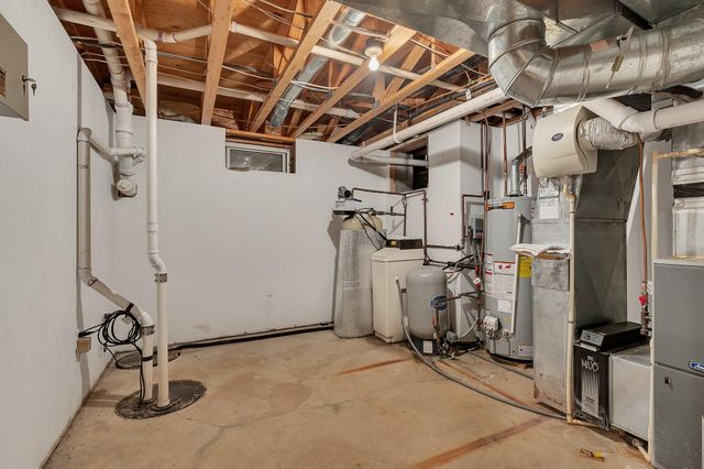 14856 Old Lake Road, Paynesville, MN 56362