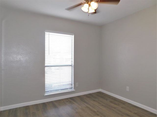 4937 Ward Drive, The Colony, TX 75056