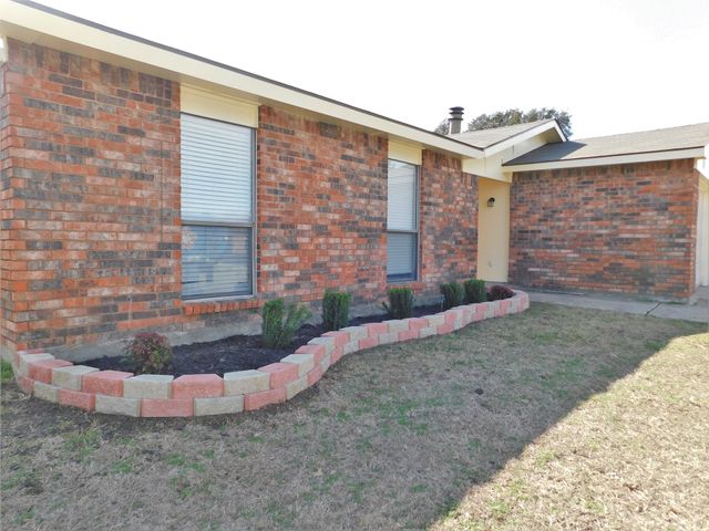 4937 Ward Drive, The Colony, TX 75056
