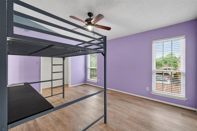 10615 Briar Forest Drive 802, Houston, TX 77042