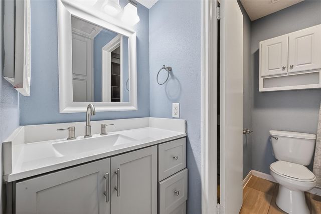 10615 Briar Forest Drive 802, Houston, TX 77042