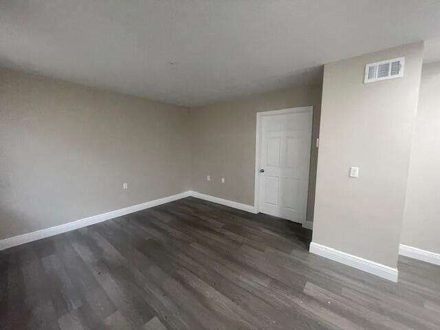 4393 Windsor Avenue 4, West Palm Beach, FL 33407