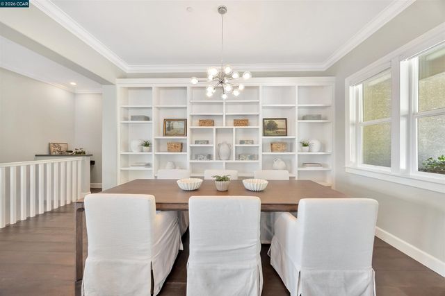 1100 Dunsyre Dr, Lafayette, CA 94549