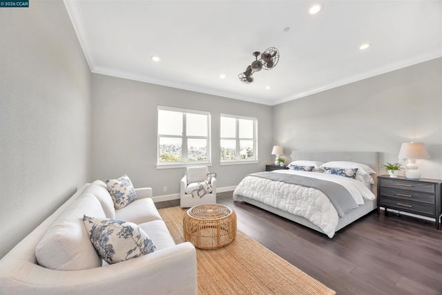 1100 Dunsyre Dr, Lafayette, CA 94549