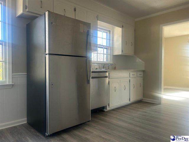 405 E Suena, Florence, SC 29505