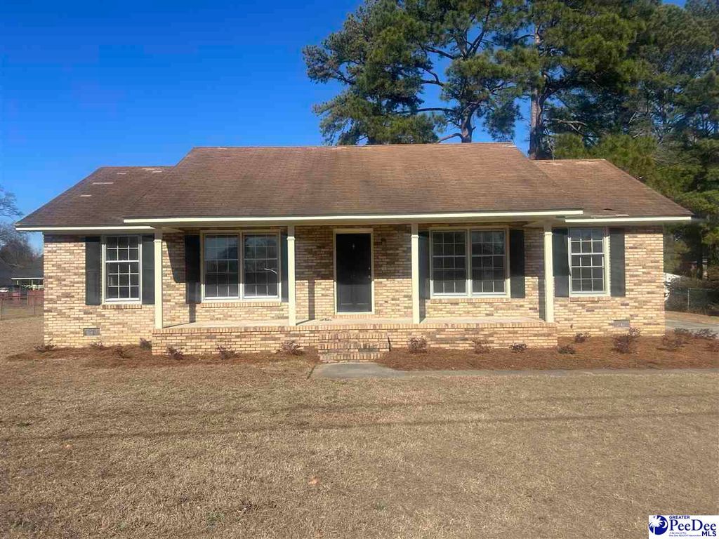 405 E Suena, Florence, SC 29505