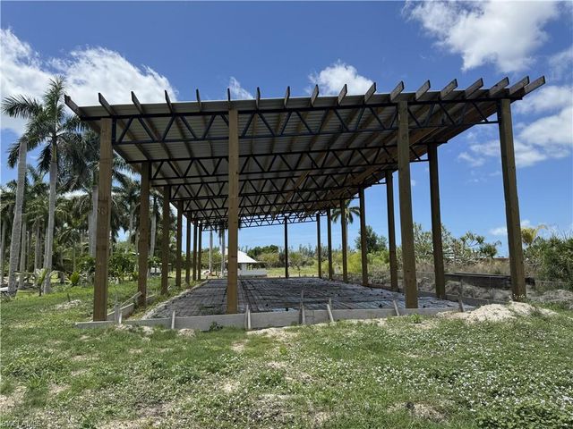 13641 Ficus Tree LN, Bokeelia, FL 33922