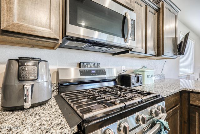 4833 MARK AVIZO Street, El Paso, TX 79938