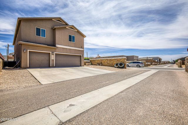 4833 MARK AVIZO Street, El Paso, TX 79938