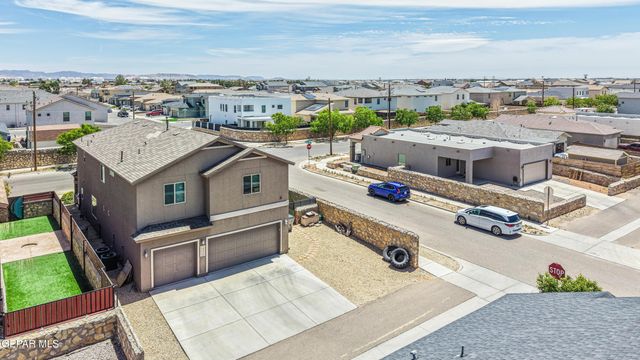 4833 MARK AVIZO Street, El Paso, TX 79938
