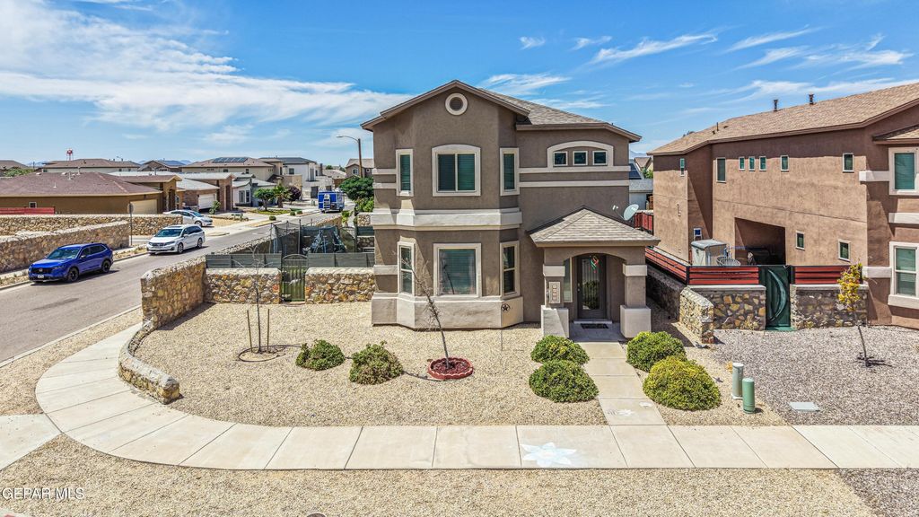 4833 MARK AVIZO Street, El Paso, TX 79938