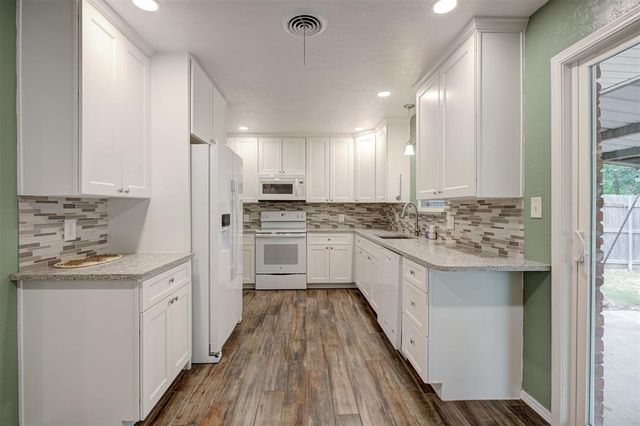 844 Englewood Road, Del City, OK 73115