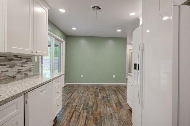 844 Englewood Road, Del City, OK 73115