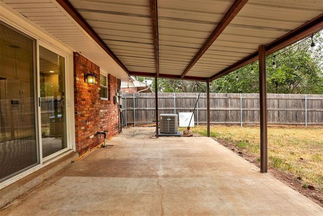 844 Englewood Road, Del City, OK 73115