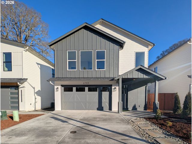 6709 Ne 27TH Pl, Vancouver, WA 98665