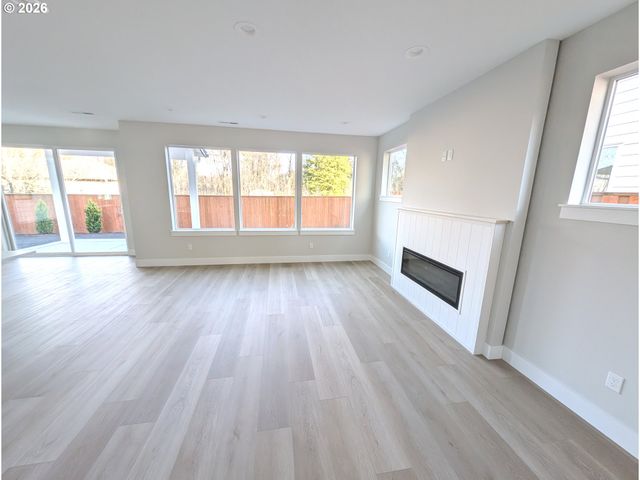 6709 Ne 27TH Pl, Vancouver, WA 98665