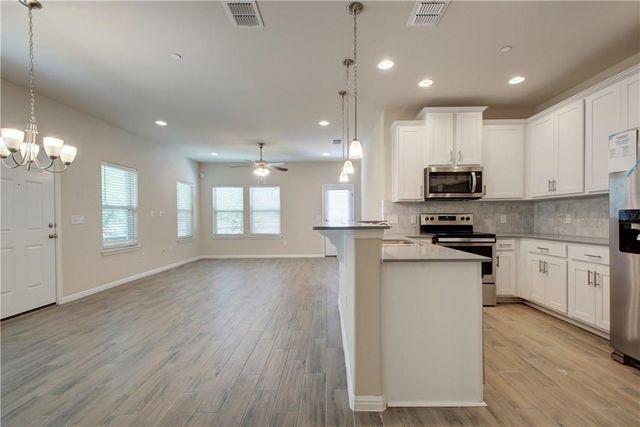 12917 Leatherback LN, Austin, TX 78729