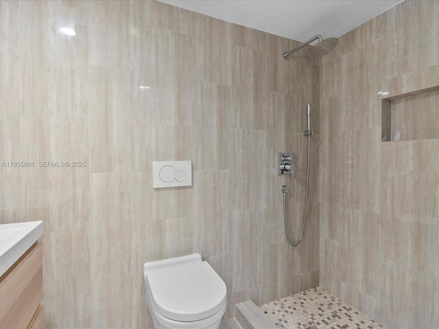 1134 71st St 3, Miami Beach, FL 33141