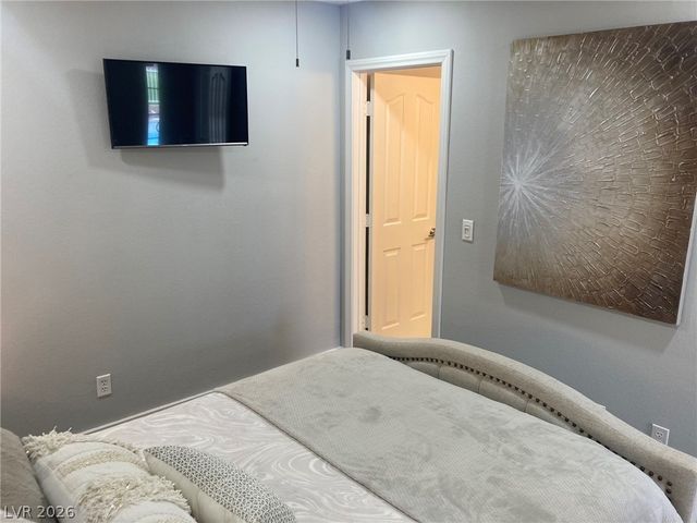 2429 ANTLER POINT Drive, Henderson, NV 89074