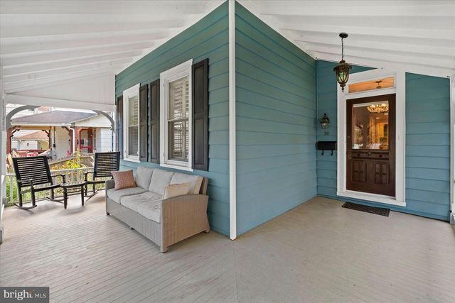 20 MERION AVE, Bryn Mawr, PA 19010