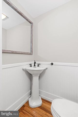 20 MERION AVE, Bryn Mawr, PA 19010
