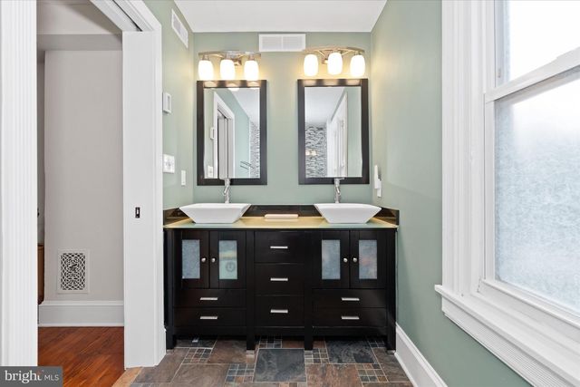 20 MERION AVE, Bryn Mawr, PA 19010