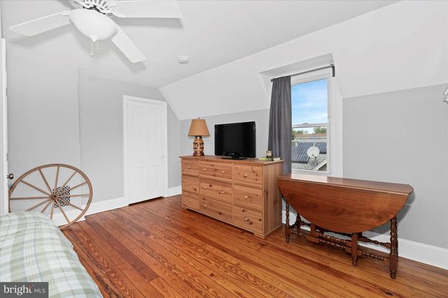20 MERION AVE, Bryn Mawr, PA 19010