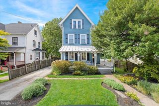 20 MERION AVE, Bryn Mawr, PA 19010