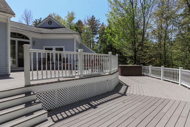347 Lower Ridge Road, Loudon, NH 03307